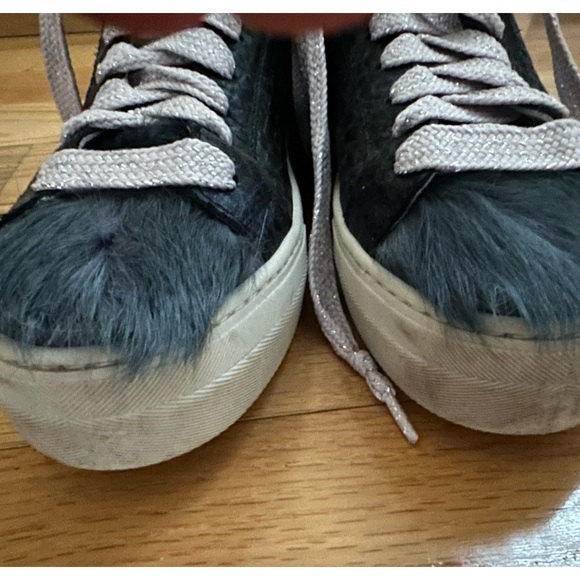 Worn twice, like new. Very comfortable. - Picture 1 of 4